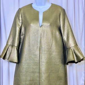 BCBGMaxazria Gold Box dress/bell sleeves